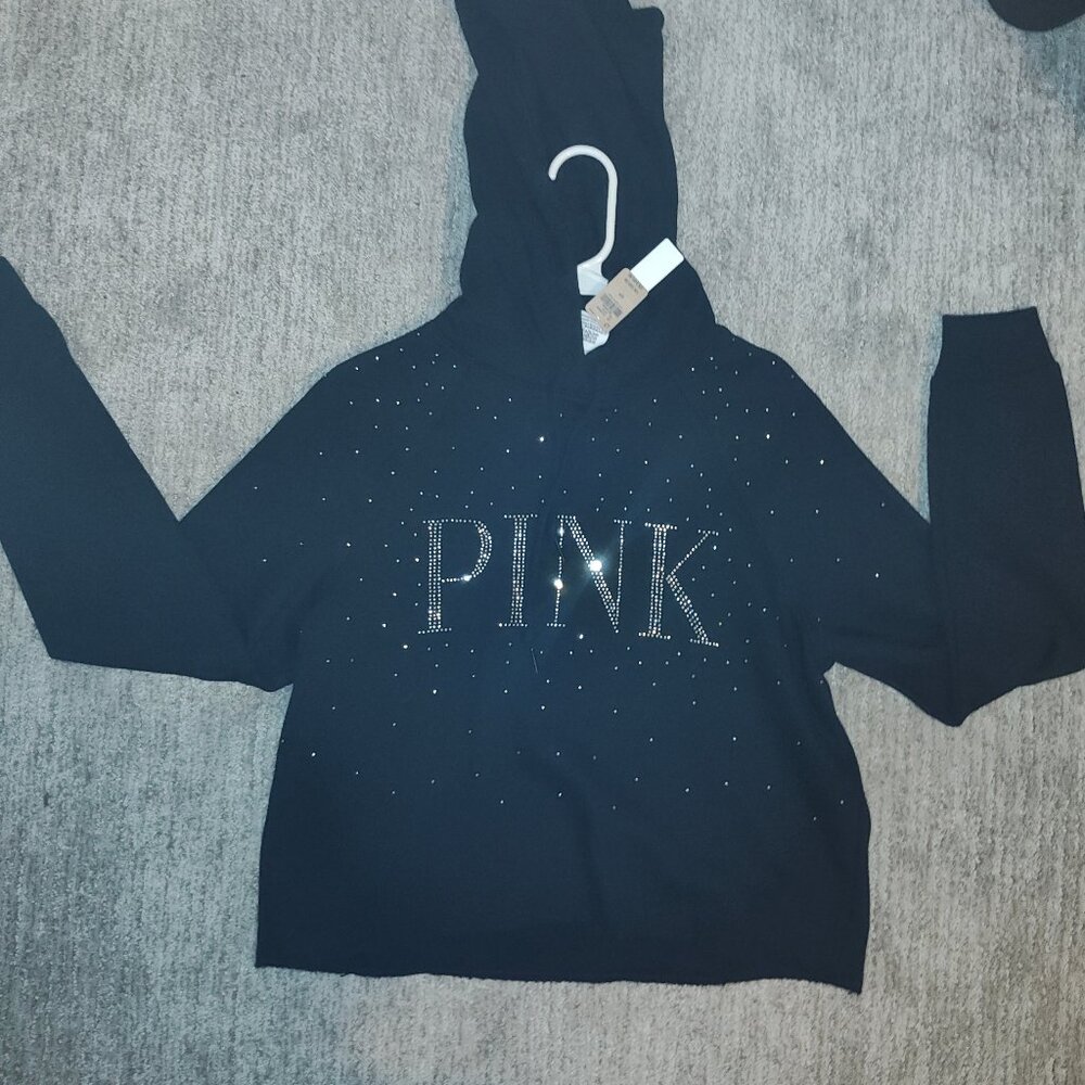 Victoria secret/PINK croptop long sleeve hoodie black with rhinestones ❤️